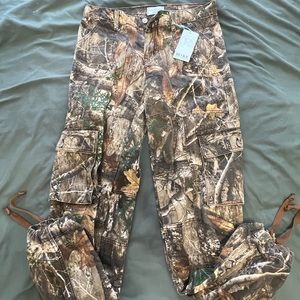 NWT: Trend alert! Size 27 waist Revice denim low waist camo pants